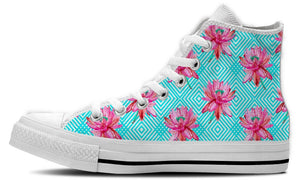 products/HighTopWomenLeft_2000x_589929a0-1a53-4744-9c35-fd77f973ef7f.jpg